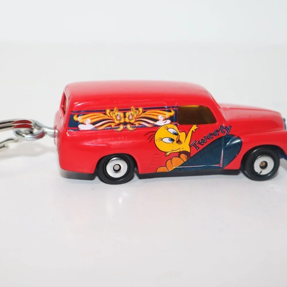 Matchbox Panel van Tweety bird CUSTOM keychain